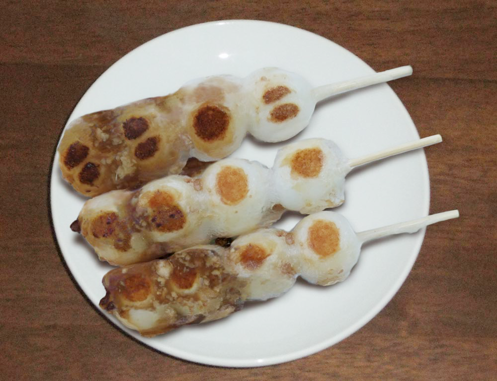 ニュー木村屋焼き鳥風味みたらし団子